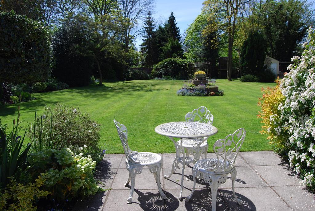 Little Manor Bed & Breakfast Cheltenham Eksteriør bilde