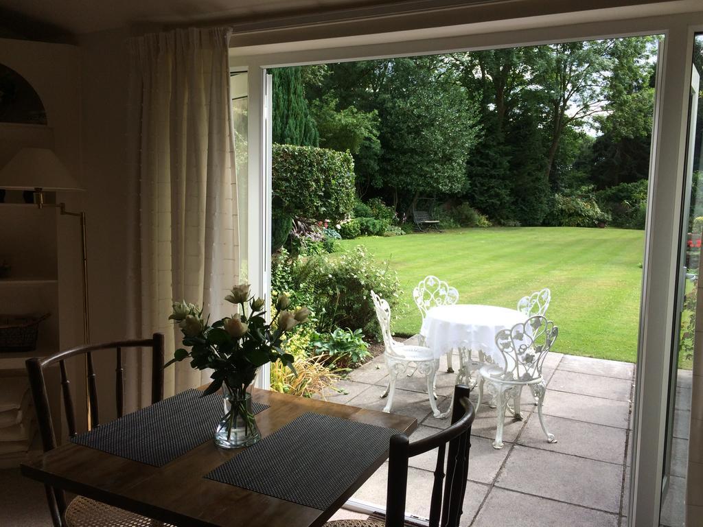 Little Manor Bed & Breakfast Cheltenham Eksteriør bilde